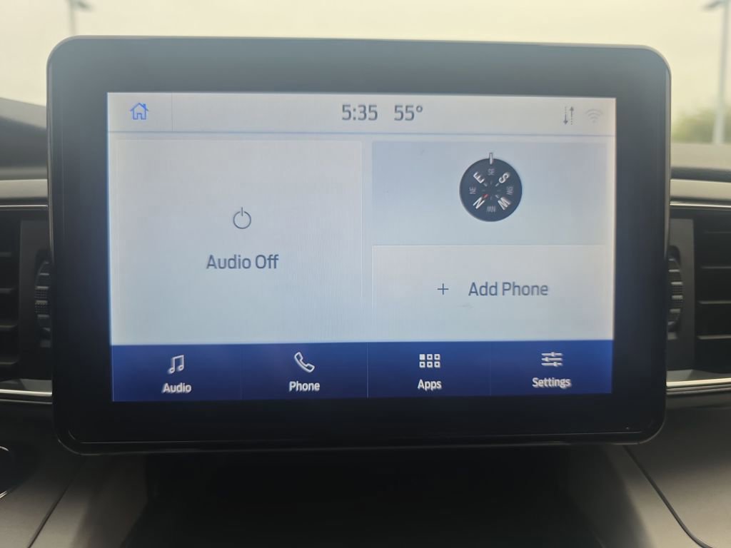 Certified 2024 Ford Explorer XLT w/ Equipment Group 202A image 32