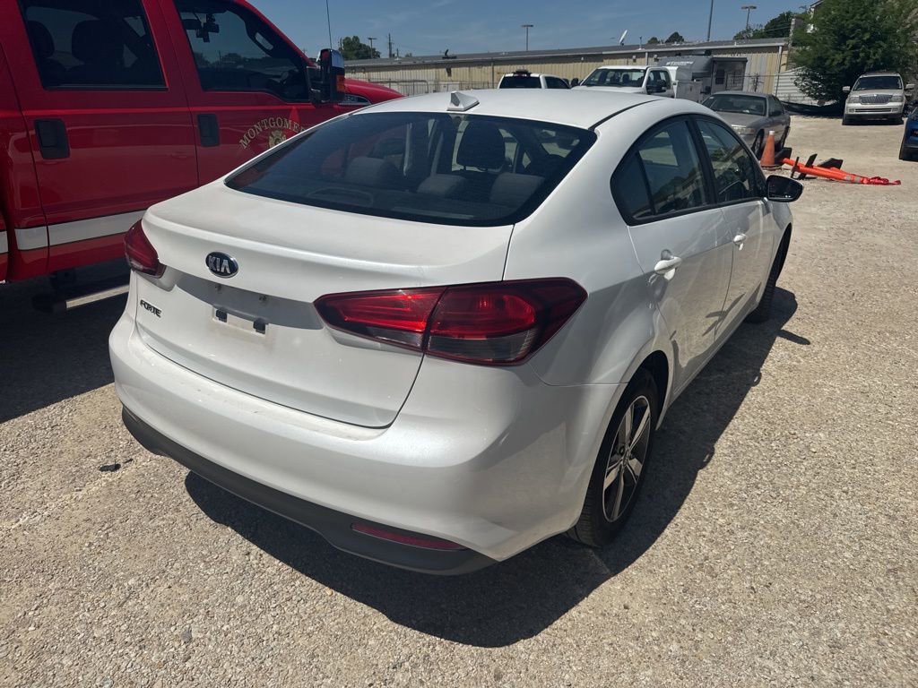 Used 2018 Kia Forte LX w/ LX Popular Package FWD image 6