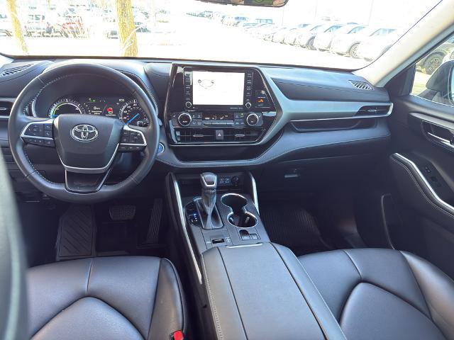 Used 2022 Toyota Highlander XLE image 21
