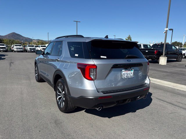 Certified 2023 Ford Explorer ST-Line w/ Class IV Trailer Tow Package AWD/4WD image 8
