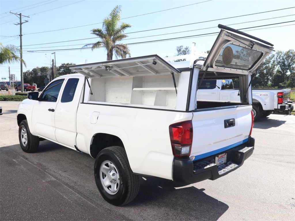 Used 2021 Toyota Tacoma SR image 4