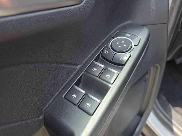 Certified 2022 Ford Escape Titanium AWD/4WD image 12