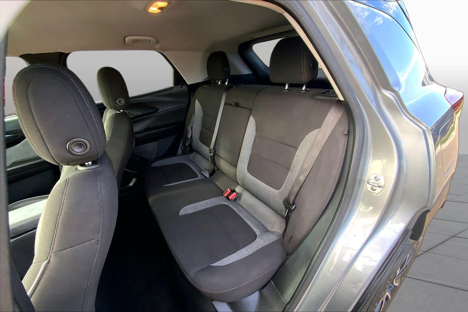 Used 2024 Chevrolet TrailBlazer LT w/ Convenience Package FWD image 21