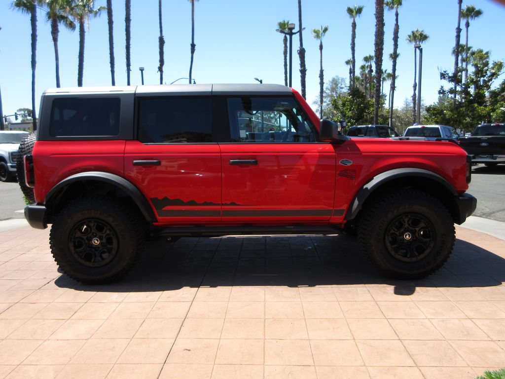 Certified 2022 Ford Bronco Wildtrak AWD/4WD image 5