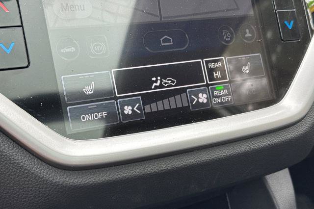 Used 2023 Subaru Ascent Limited w/ Technology Package AWD/4WD image 21