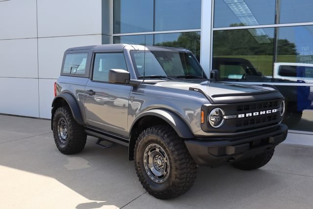 Certified 2025 Ford Bronco 2-Door w/ Sasquatch Package AWD/4WD image 7