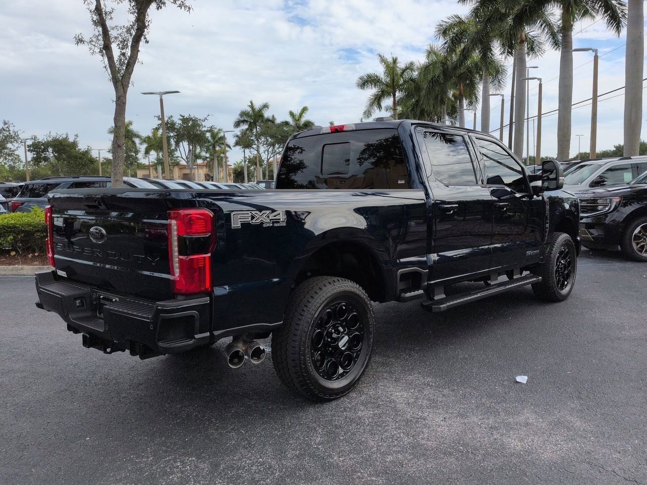 Certified 2025 Ford F250 Lariat w/ Lariat Ultimate Package AWD/4WD image 3
