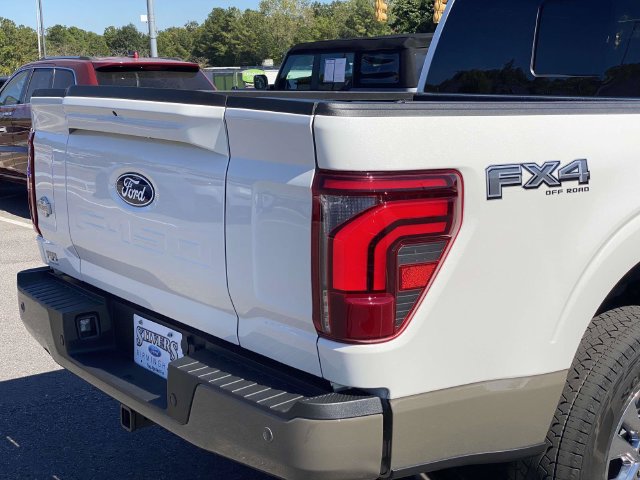 Certified 2025 Ford F150 King Ranch w/ FX4 Off-Road Package AWD/4WD image 37