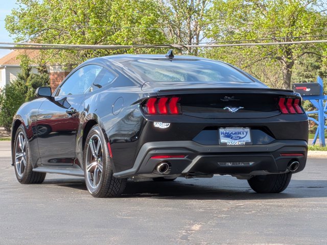 Certified 2025 Ford Mustang Premium RWD image 5