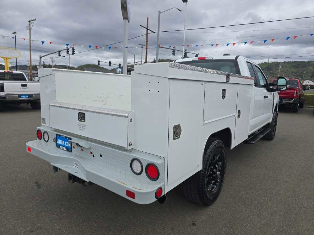 Certified 2023 Ford F250 XL w/ Snow Plow/Camper Package image 5