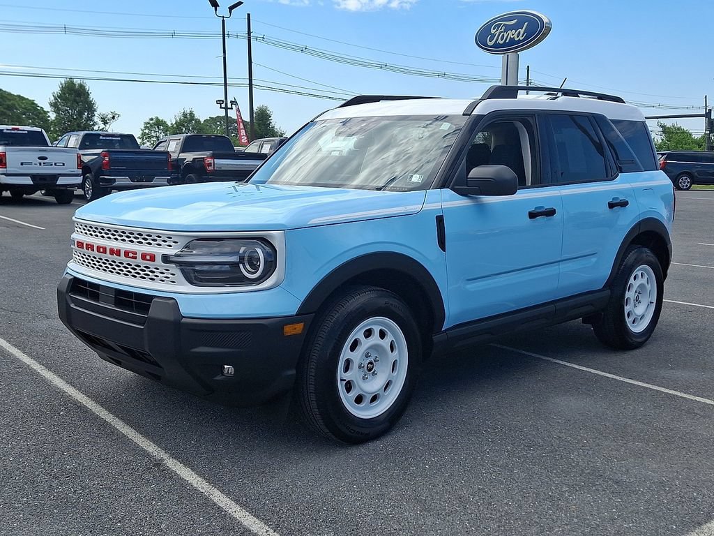 Certified 2025 Ford Bronco Sport Heritage w/ Convenience Package AWD/4WD image 3
