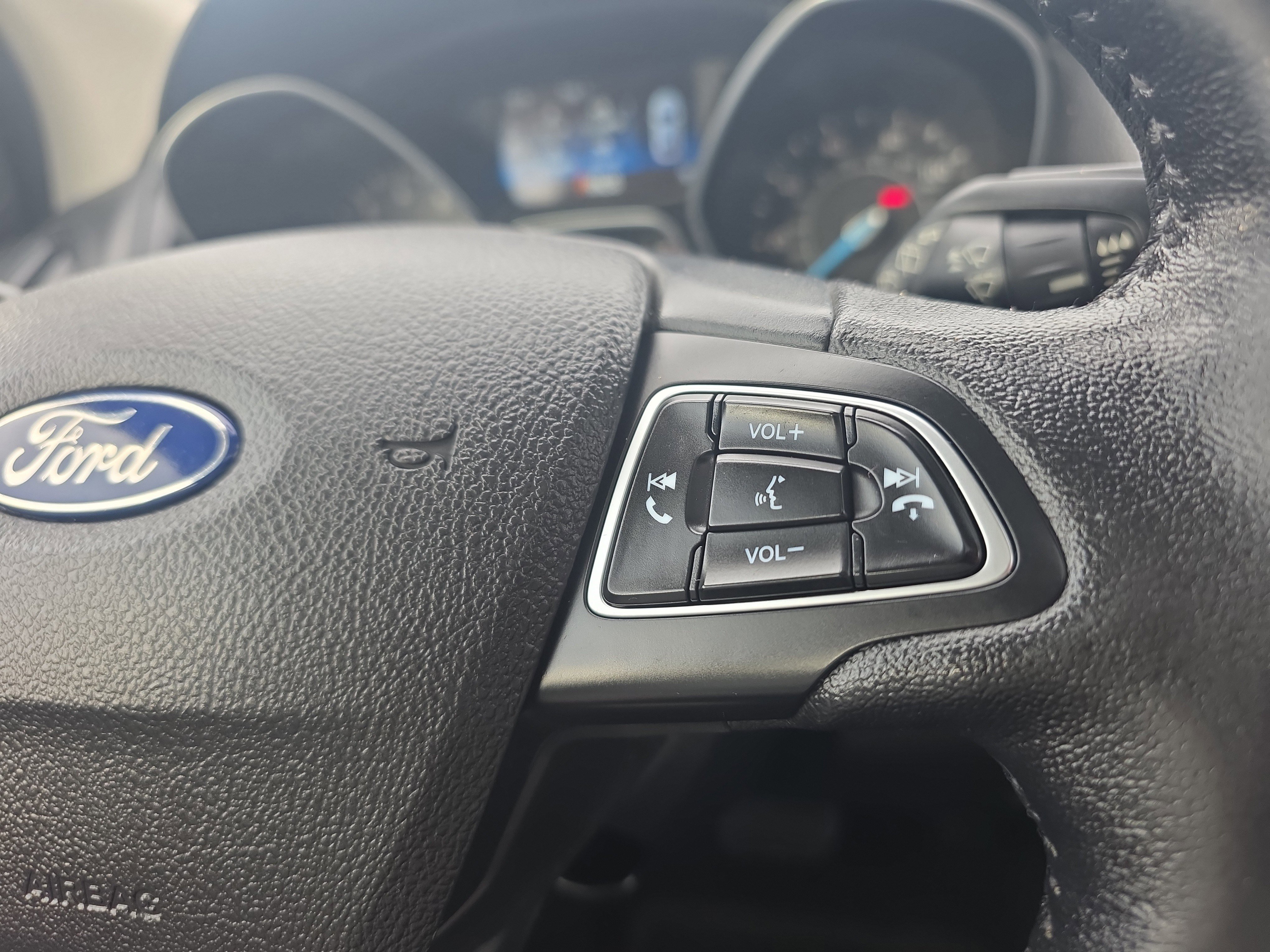 Certified 2018 Ford Focus Titanium image 29