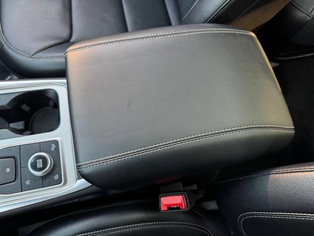 Certified 2024 Ford Explorer Limited w/ Limited Technology Package AWD/4WD image 21