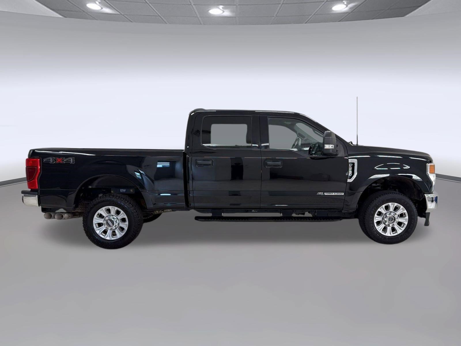 Certified 2022 Ford F250 XLT AWD/4WD image 8