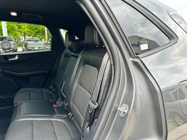 Certified 2024 Ford Escape ST-Line w/ Tech Pack #1 AWD/4WD image 40
