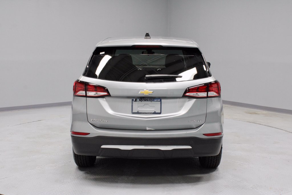Used 2023 Chevrolet Equinox LT AWD/4WD image 9