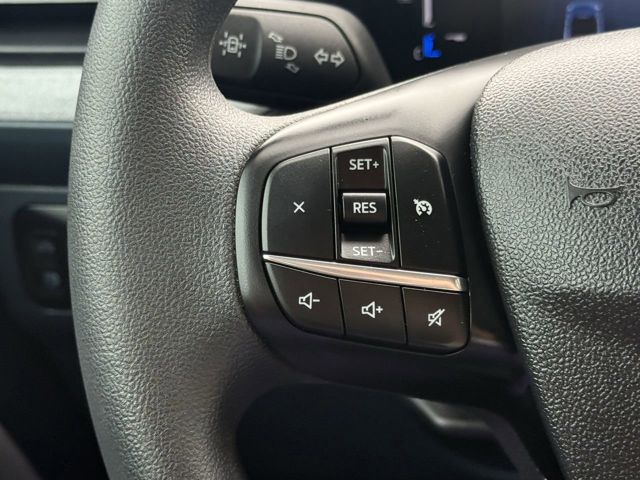 Certified 2025 Ford Maverick XLT FWD image 12