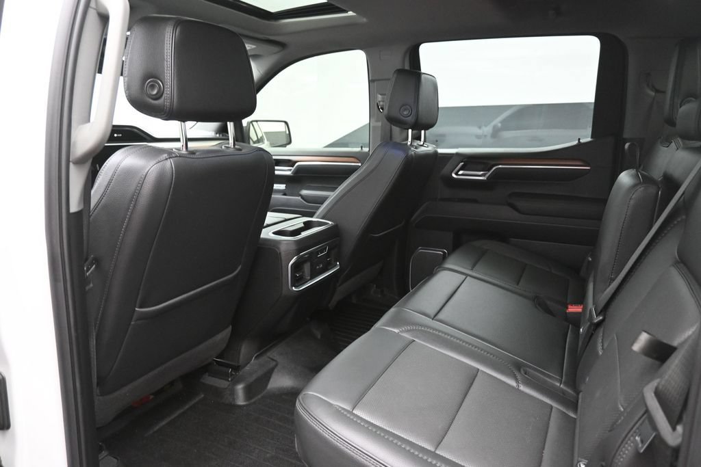 Used 2025 GMC Sierra 1500 Denali AWD/4WD image 25