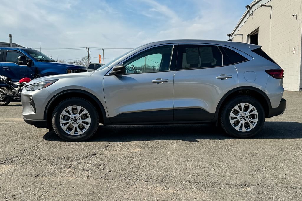 Certified 2023 Ford Escape Active AWD/4WD image 6