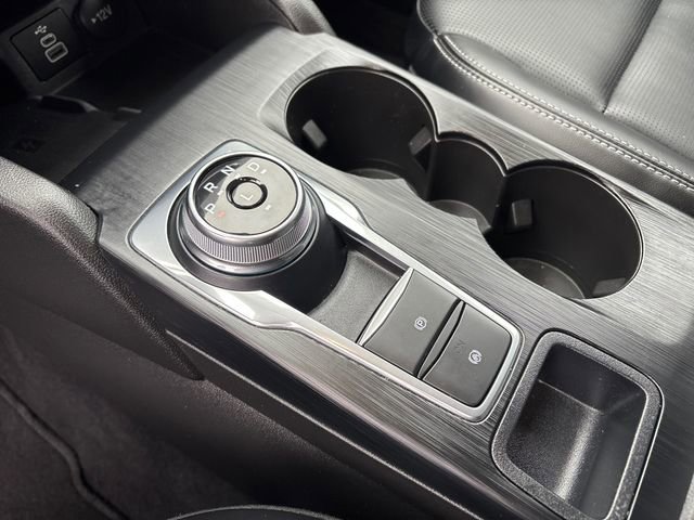 Certified 2025 Ford Escape Platinum image 30