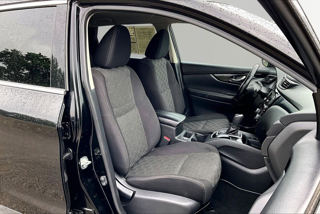 Used 2019 Nissan Rogue Sport SV w/ Technology Package FWD image 7