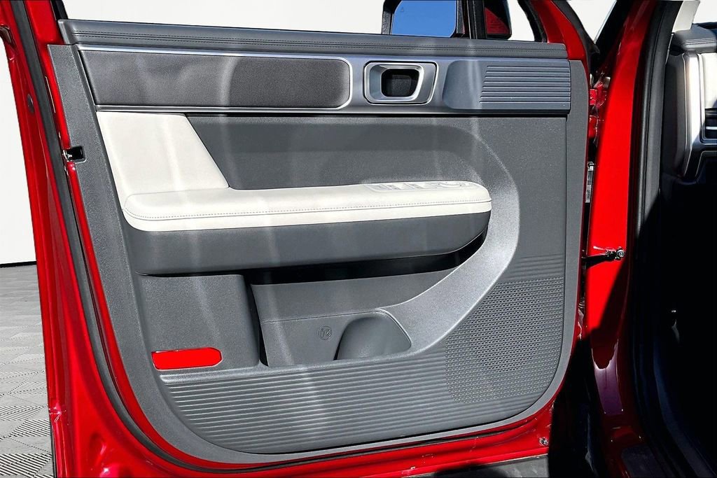 Used 2025 Hyundai Santa Fe SEL FWD image 23