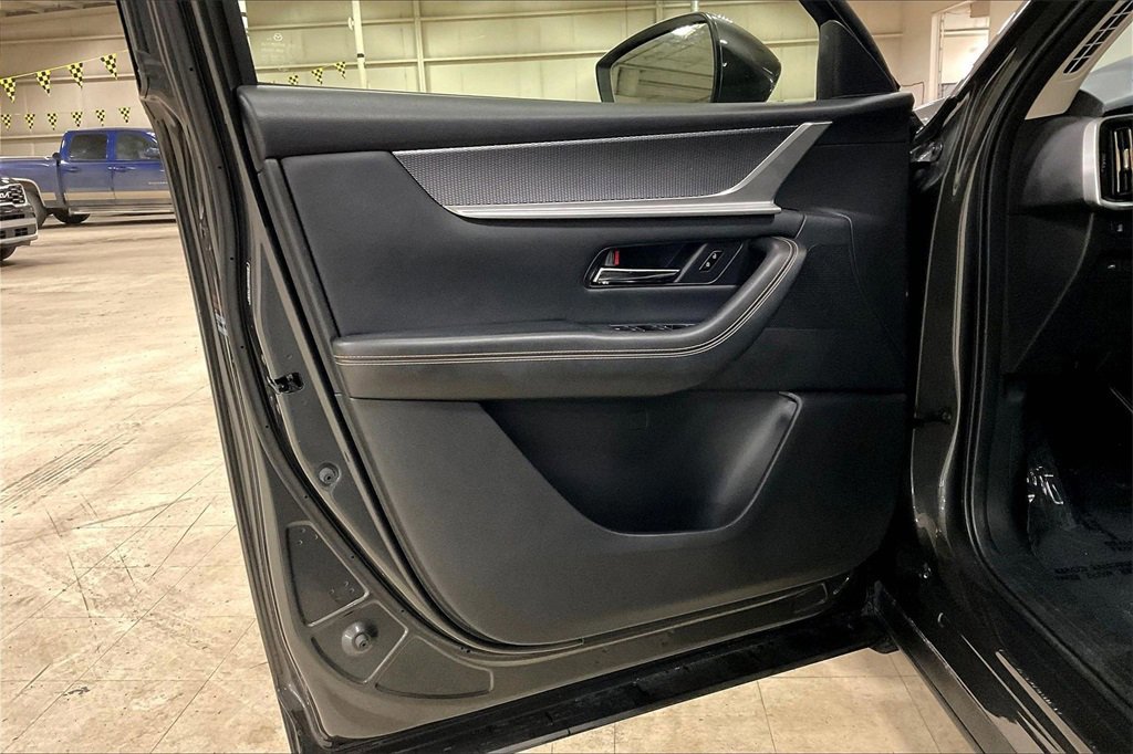 Used 2024 MAZDA CX-90 3.3 Turbo w/ Preferred Plus image 22