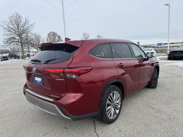 Used 2021 Toyota Highlander Platinum image 5