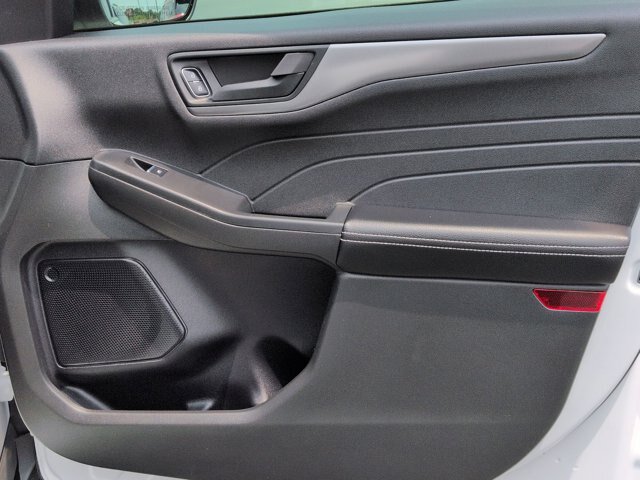 Certified 2023 Ford Escape Active w/ Cold Weather Package FWD image 32