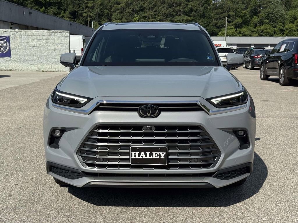 Used 2025 Toyota Grand Highlander AWD Hybrid image 26