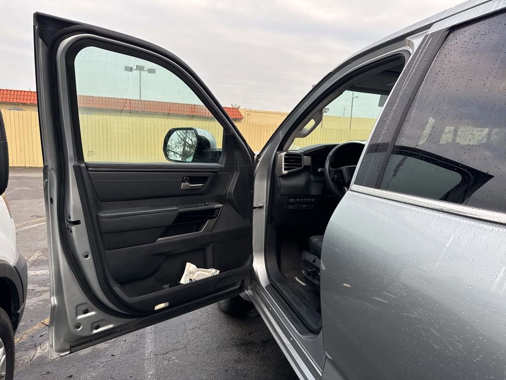 Used 2022 Toyota Tundra Limited image 6