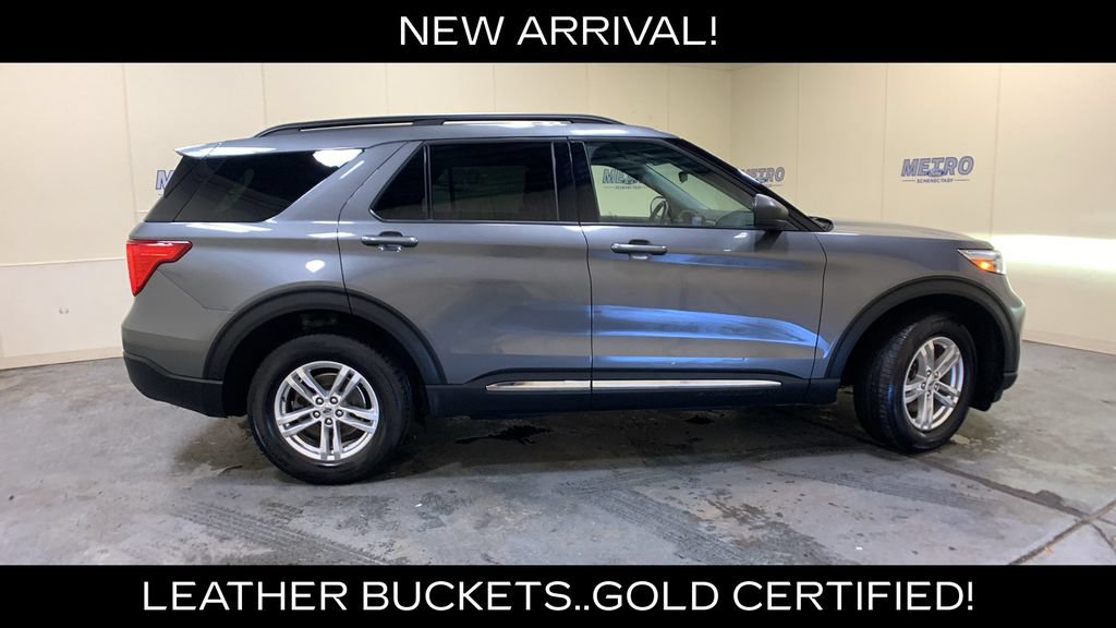 Certified 2023 Ford Explorer XLT w/ Equipment Group 202A AWD/4WD image 2