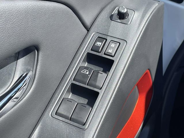 Used 2025 Nissan Frontier PRO-4X w/ Black Accent Package image 13