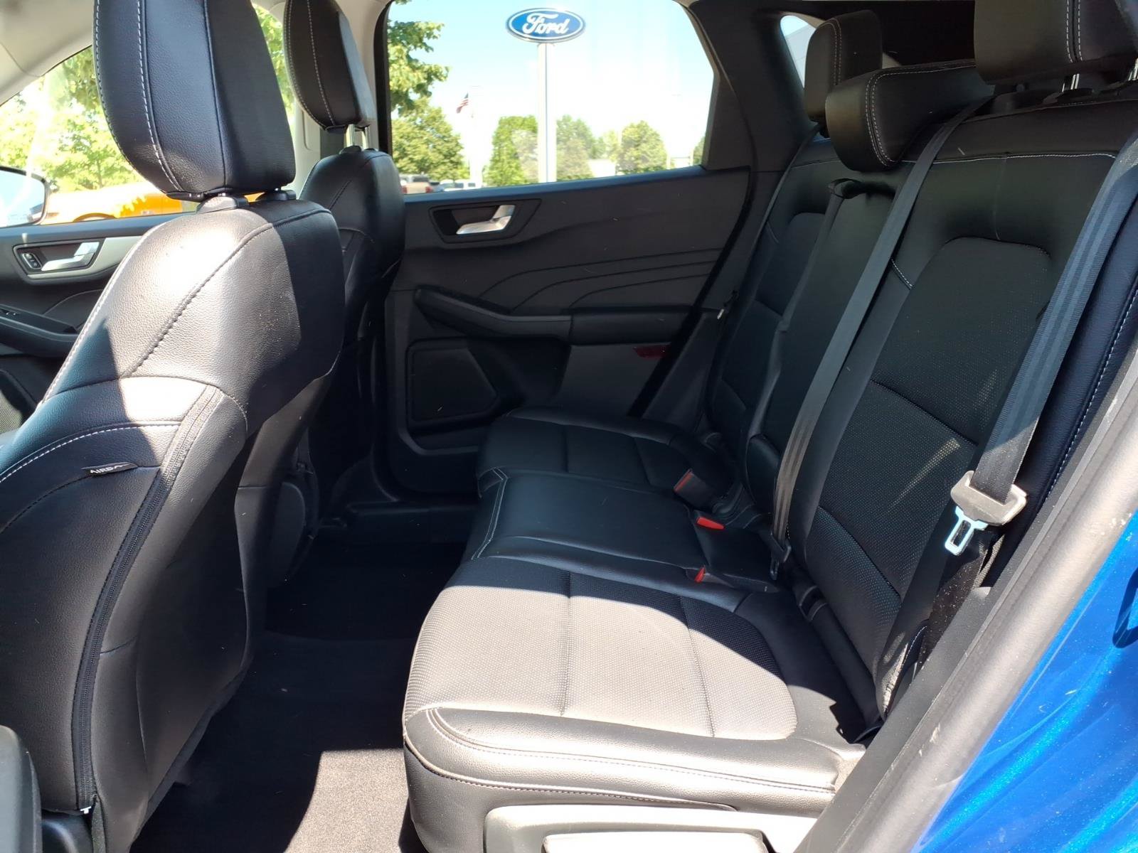 Certified 2022 Ford Escape SEL AWD/4WD image 6