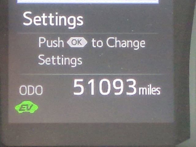 Used 2020 Toyota Camry LE image 24