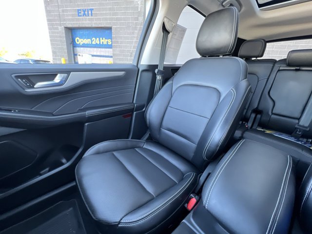 Certified 2022 Ford Escape SEL AWD/4WD image 21