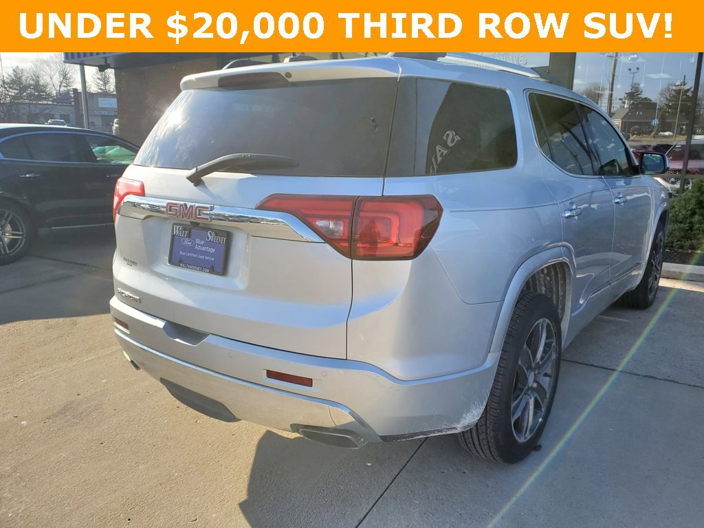 Used 2017 GMC Acadia Denali w/ Technology Package image 4