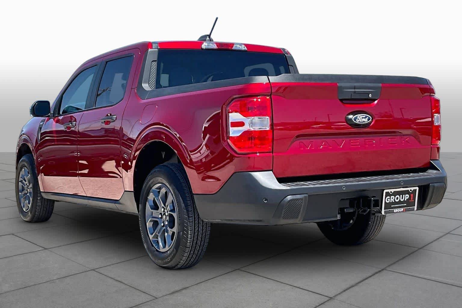 Certified 2025 Ford Maverick XLT w/ XLT Luxury Package FWD image 10