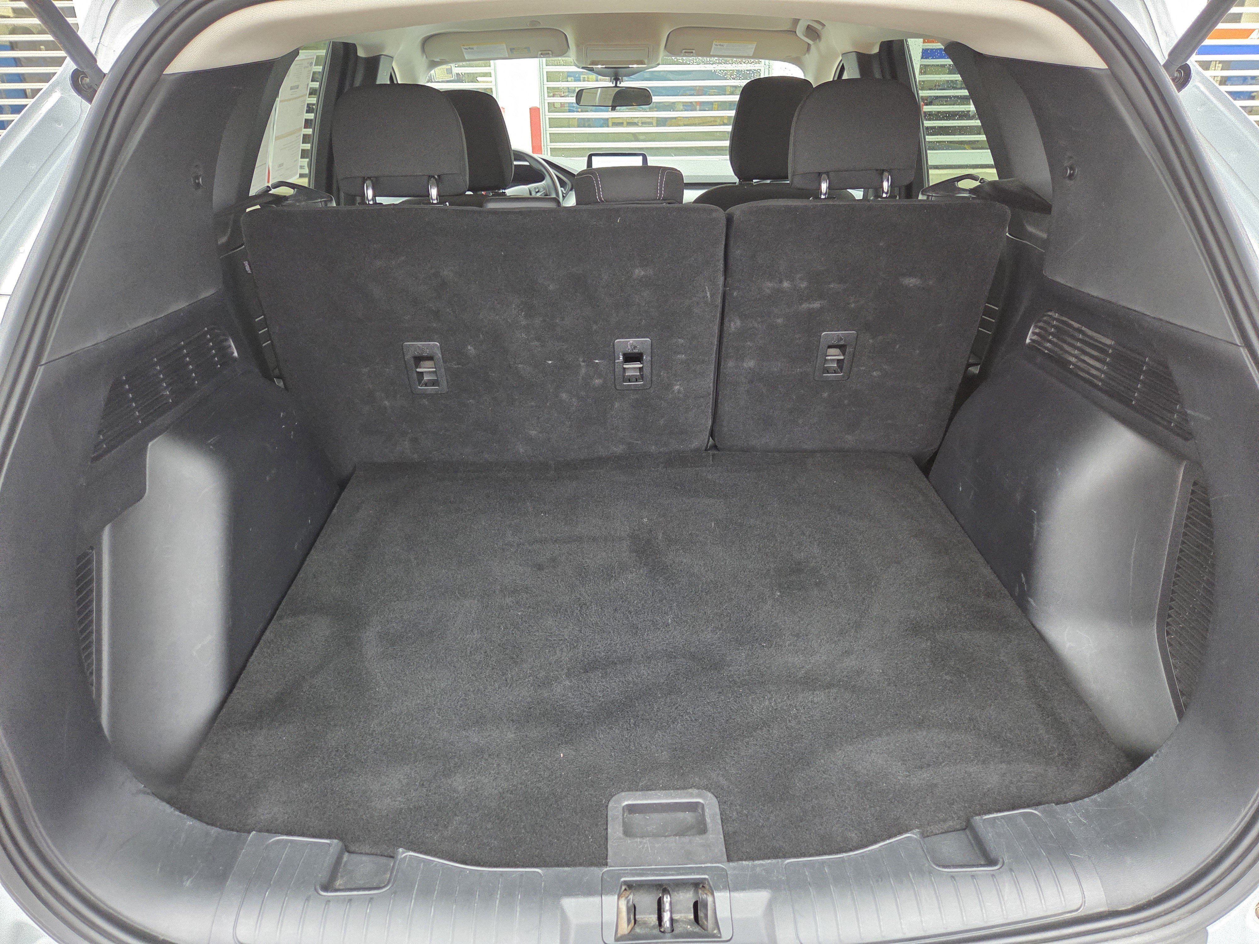 Certified 2025 Ford Escape Active AWD/4WD image 12