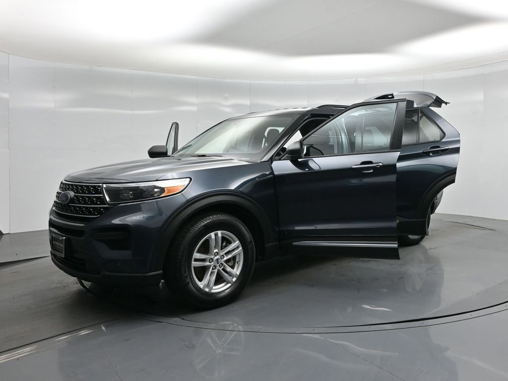 Certified 2022 Ford Explorer XLT image 52