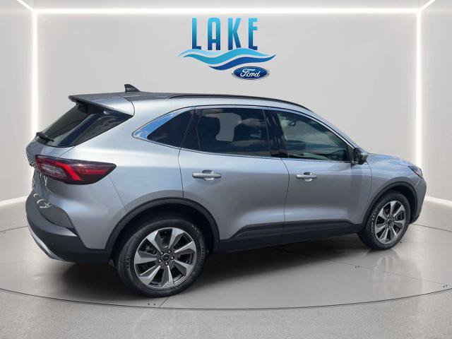 Certified 2024 Ford Escape Platinum AWD/4WD image 10
