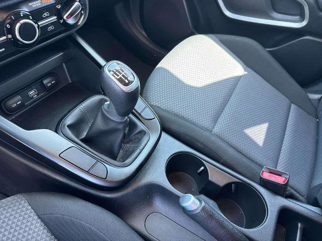 Used 2021 Kia Soul LX FWD image 29