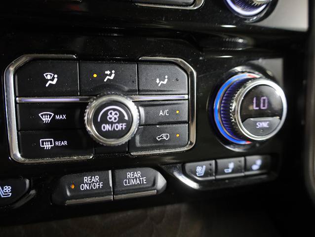 Used 2021 GMC Yukon XL Denali AWD/4WD image 22