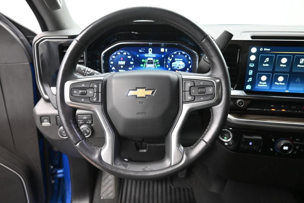 Used 2022 Chevrolet Silverado 1500 LT w/ Texas Edition Plus RWD image 6