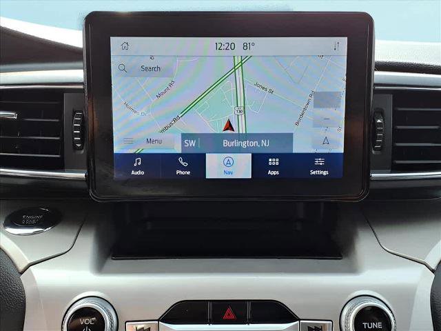 Certified 2022 Ford Explorer XLT w/ Equipment Group 202A image 31