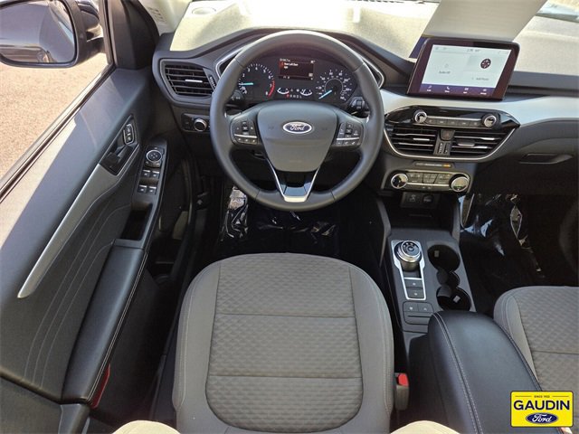 Certified 2022 Ford Escape SE w/ SE Sport Appearance Package image 13