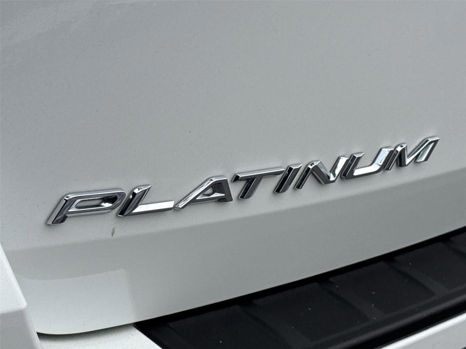 Certified 2025 Ford Explorer Platinum w/ Ultimate Package AWD/4WD image 16