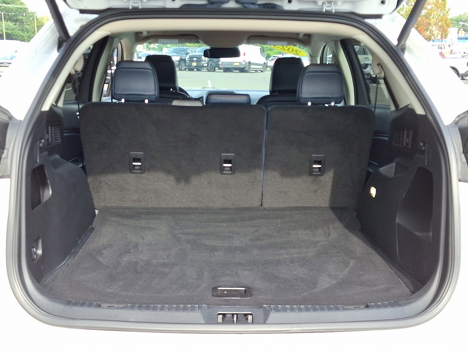 Certified 2023 Ford Edge SEL w/ Sport Appearance Package image 29