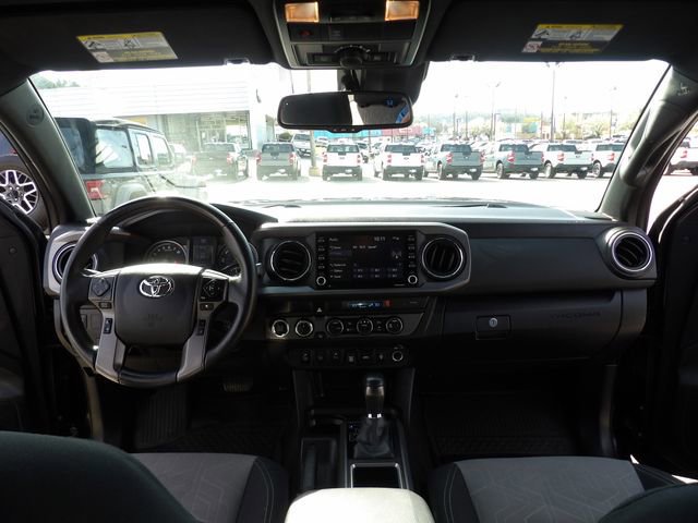 Used 2023 Toyota Tacoma TRD Off-Road w/ Technology Package AWD/4WD image 20