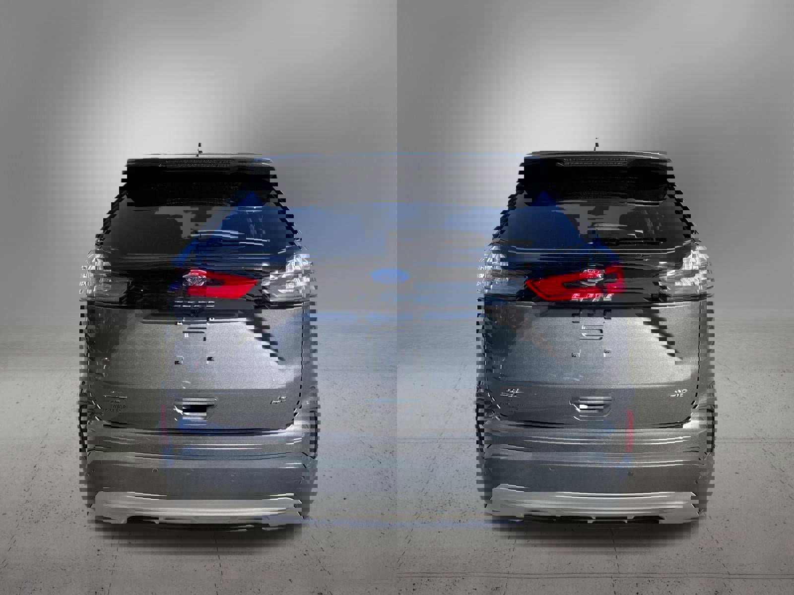 Certified 2024 Ford Edge SEL w/ Convenience Package image 4